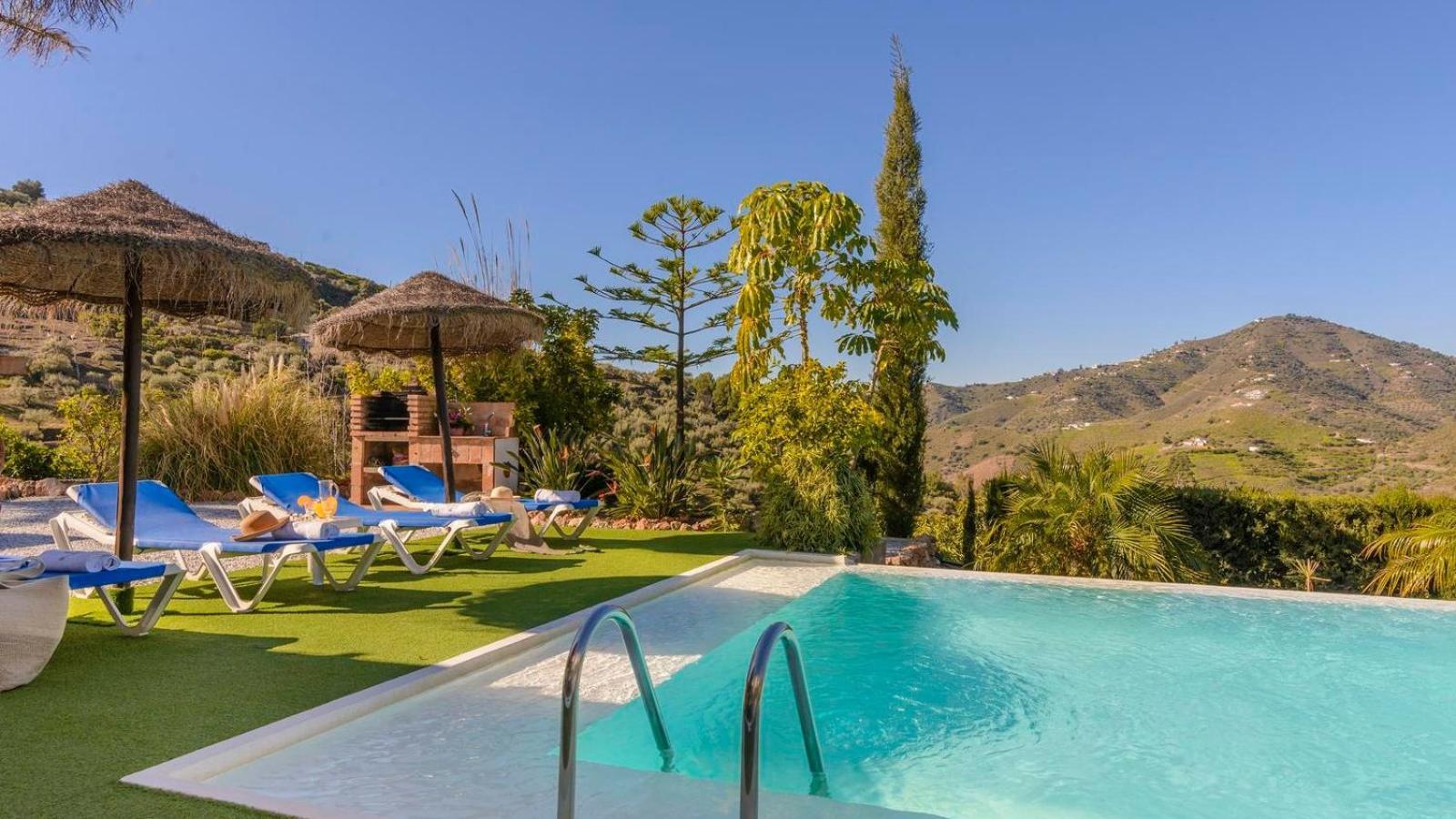 Villa Las Palmeras De Torrox By Ruralidays Zewnętrze zdjęcie