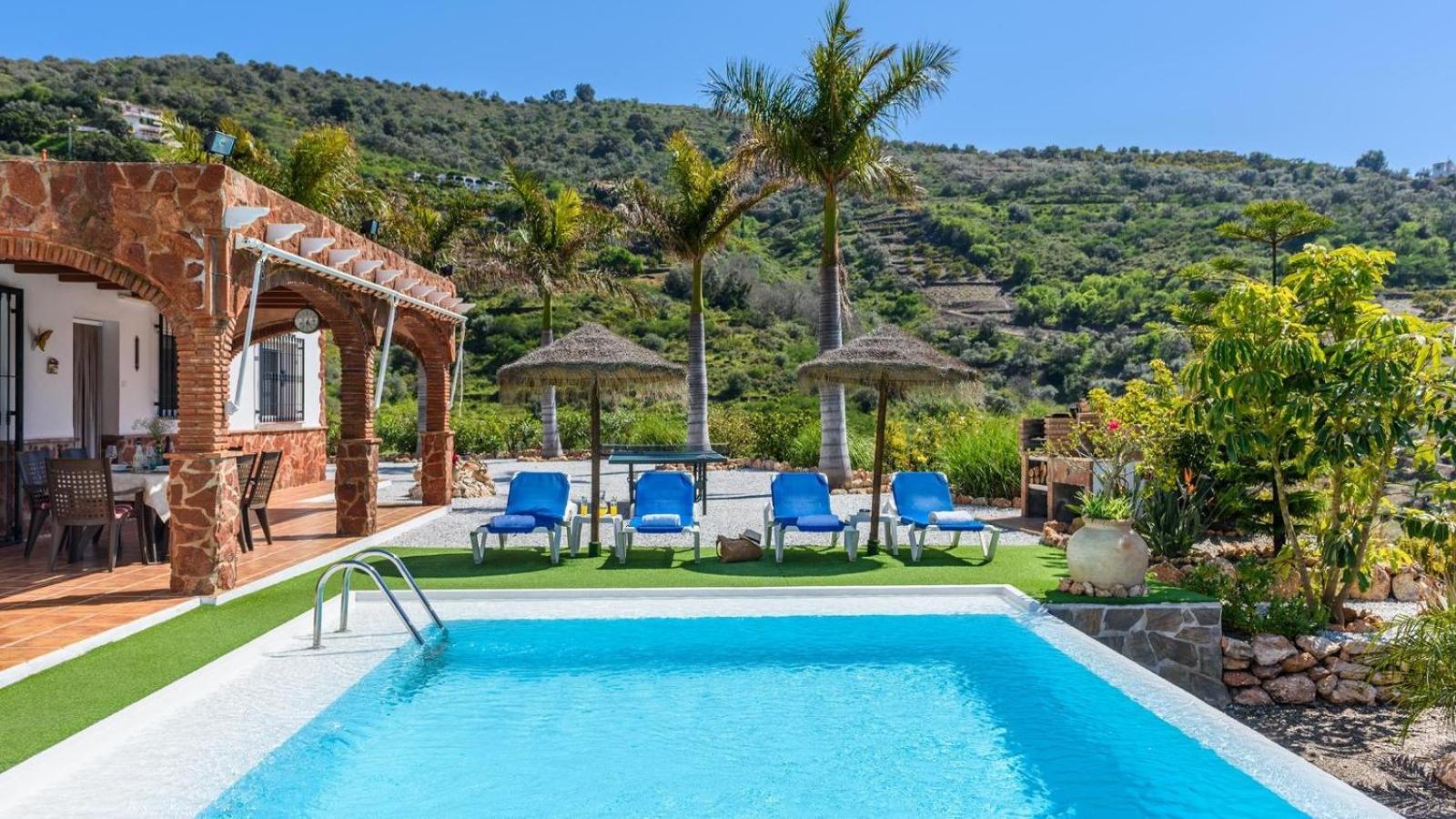 Villa Las Palmeras De Torrox By Ruralidays Zewnętrze zdjęcie